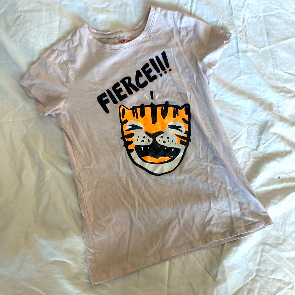 Girls tshirt